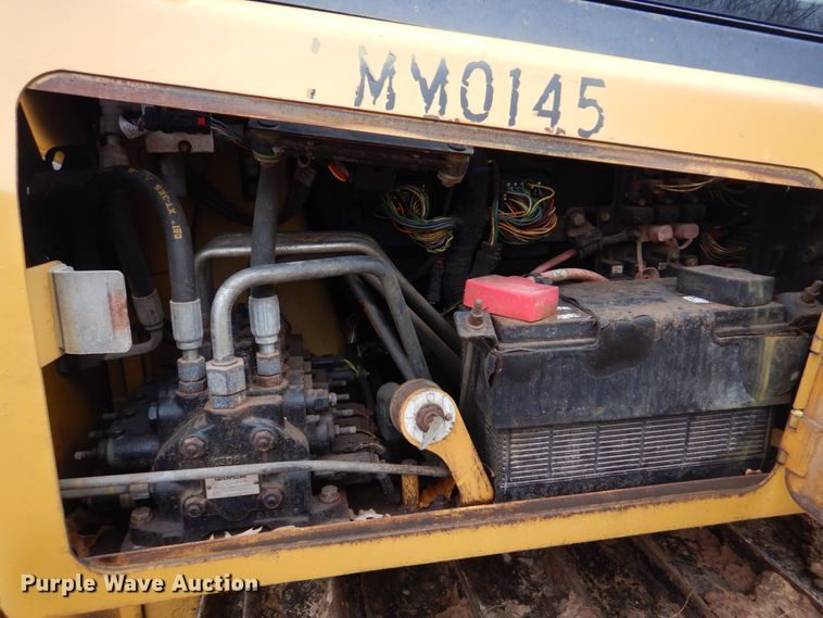 image for item DH8158 2012 Caterpillar D4K2XL  dozer