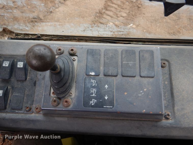 image for item DH8158 2012 Caterpillar D4K2XL  dozer