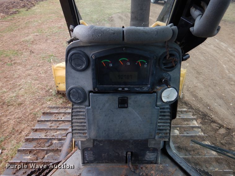 image for item DH8158 2012 Caterpillar D4K2XL  dozer