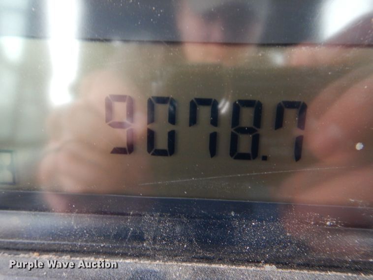 image for item DH8158 2012 Caterpillar D4K2XL  dozer