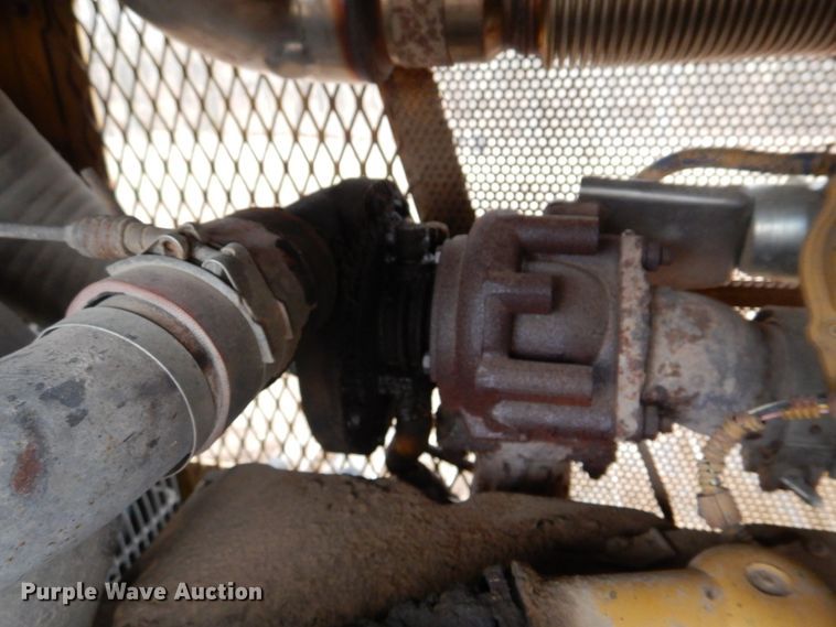 image for item DH8158 2012 Caterpillar D4K2XL  dozer