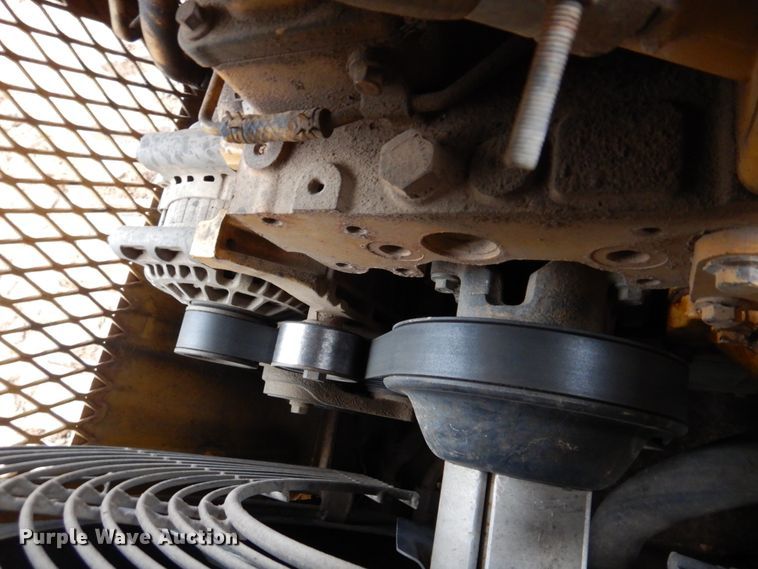 image for item DH8158 2012 Caterpillar D4K2XL  dozer