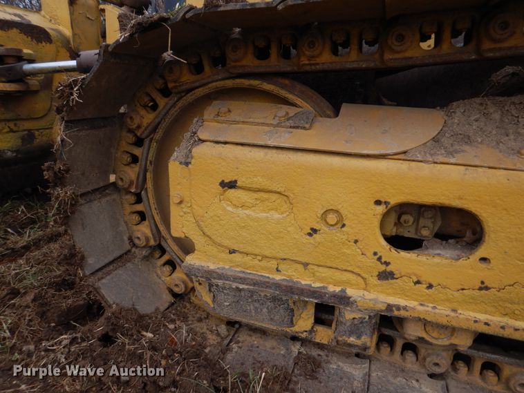 image for item DH8158 2012 Caterpillar D4K2XL  dozer