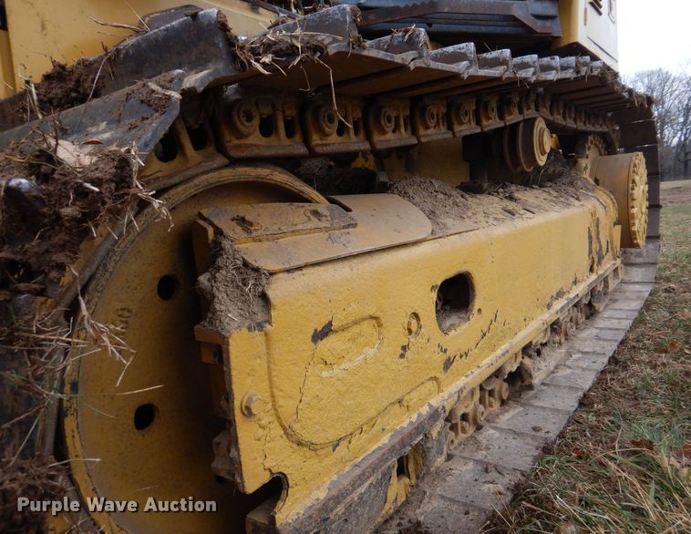image for item DH8158 2012 Caterpillar D4K2XL  dozer