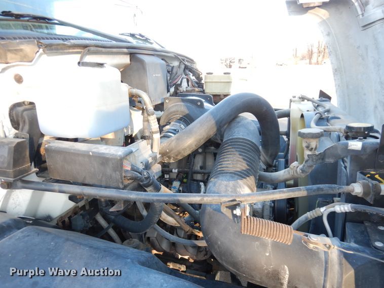 image for item DH8814 2002 GMC C6500  dump truck