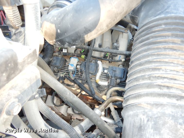 image for item DH8814 2002 GMC C6500  dump truck