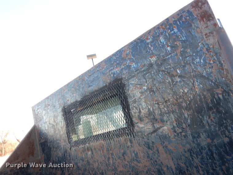 image for item DH8814 2002 GMC C6500  dump truck