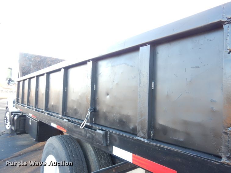 image for item DH8814 2002 GMC C6500  dump truck