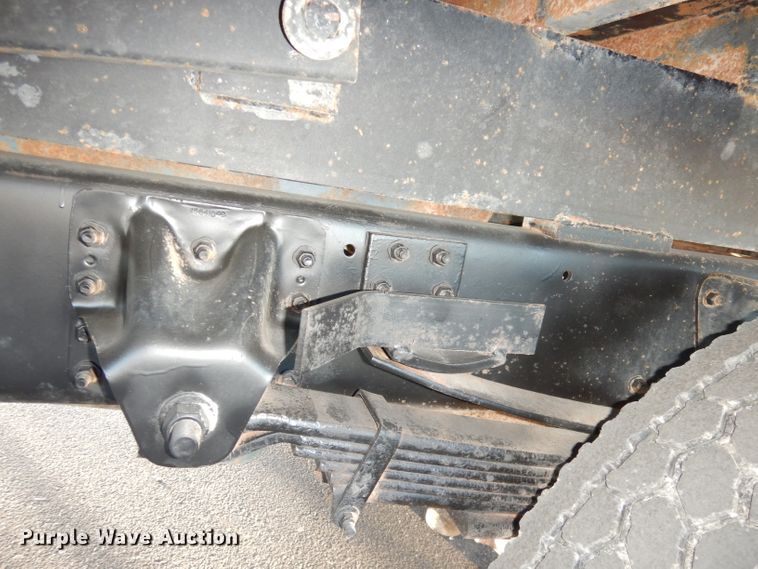 image for item DH8814 2002 GMC C6500  dump truck