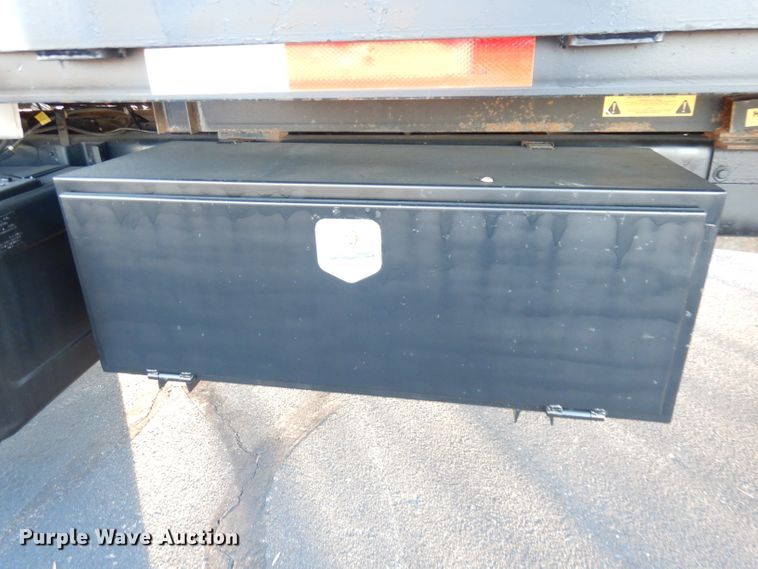 image for item DH8814 2002 GMC C6500  dump truck