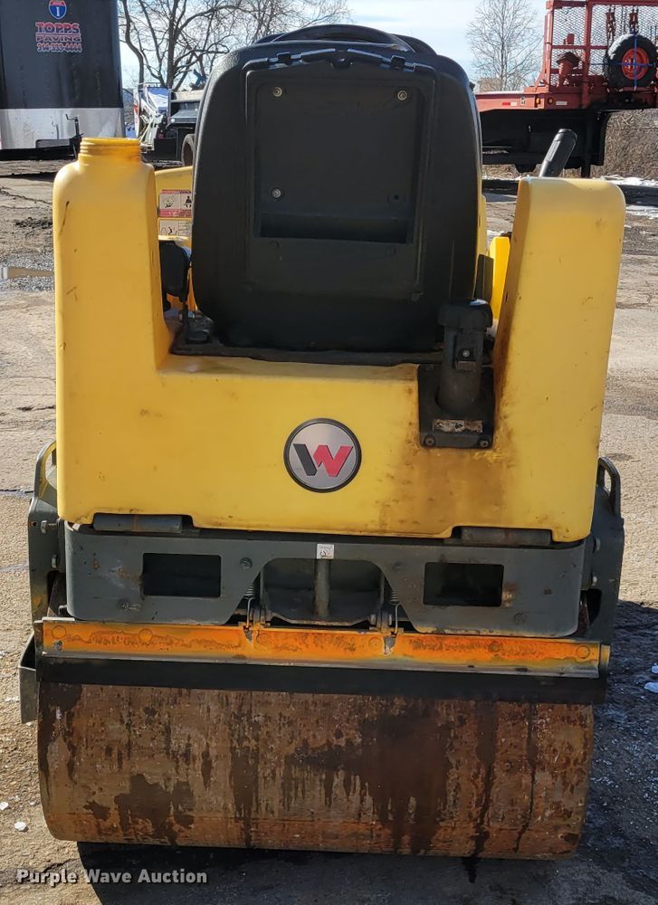 image for item DI1166 2015 Wacker Neuson RD12  double drum vibratory roller