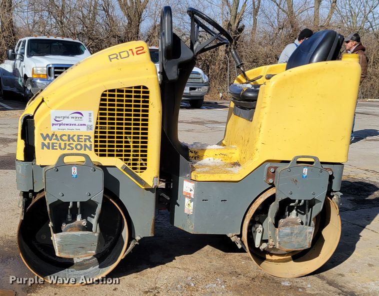 image for item DI1166 2015 Wacker Neuson RD12  double drum vibratory roller