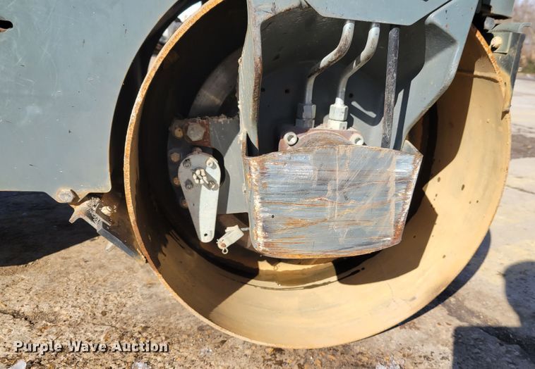 image for item DI1166 2015 Wacker Neuson RD12  double drum vibratory roller
