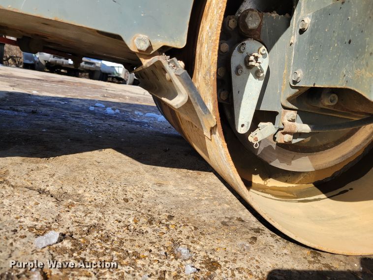 image for item DI1166 2015 Wacker Neuson RD12  double drum vibratory roller