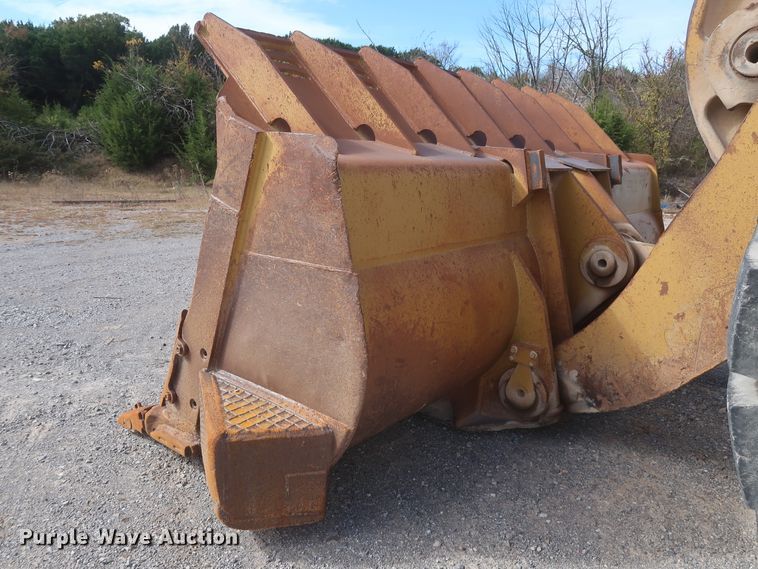 image for item DJ2259 1995 Caterpillar 990 Series II  wheel loader