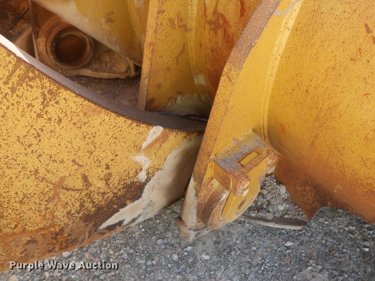 image for item DJ2259 1995 Caterpillar 990 Series II  wheel loader