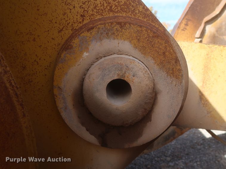 image for item DJ2259 1995 Caterpillar 990 Series II  wheel loader