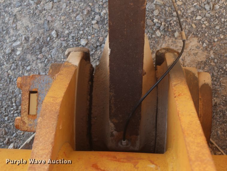 image for item DJ2259 1995 Caterpillar 990 Series II  wheel loader