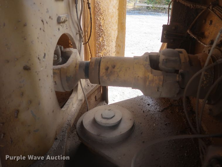 image for item DJ2259 1995 Caterpillar 990 Series II  wheel loader