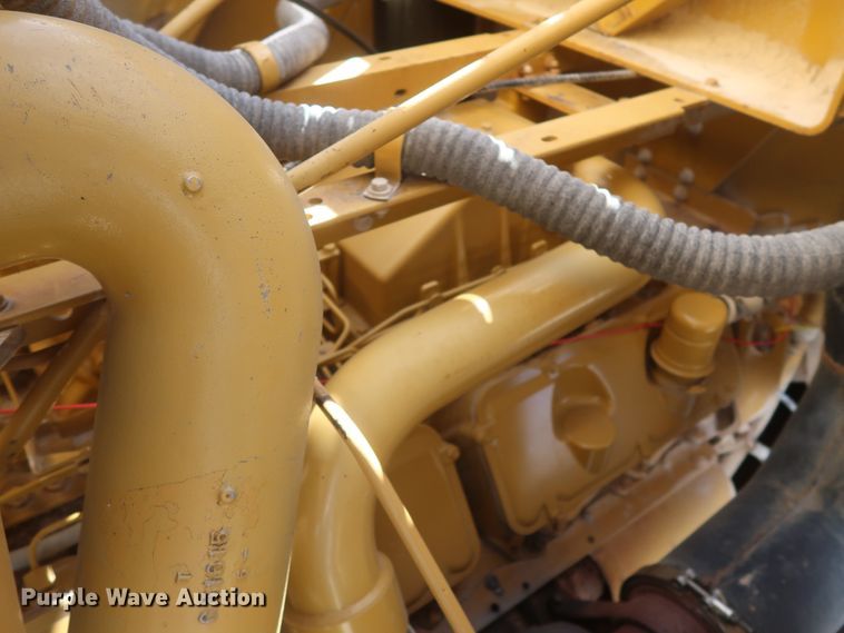 image for item DJ2259 1995 Caterpillar 990 Series II  wheel loader