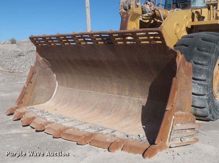 image for item DJ2270 2003 Caterpillar 990 Series II  wheel loader