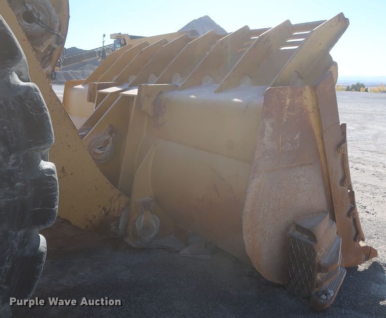 image for item DJ2270 2003 Caterpillar 990 Series II  wheel loader