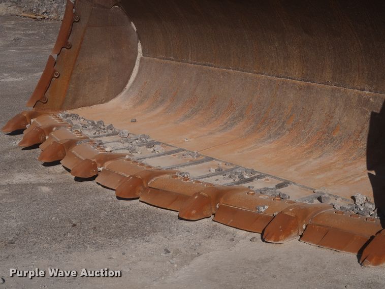 image for item DJ2270 2003 Caterpillar 990 Series II  wheel loader