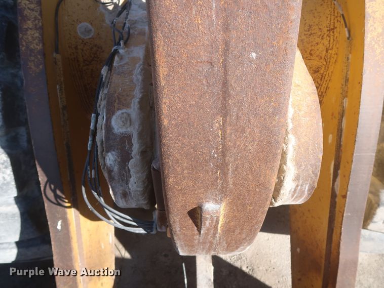 image for item DJ2270 2003 Caterpillar 990 Series II  wheel loader