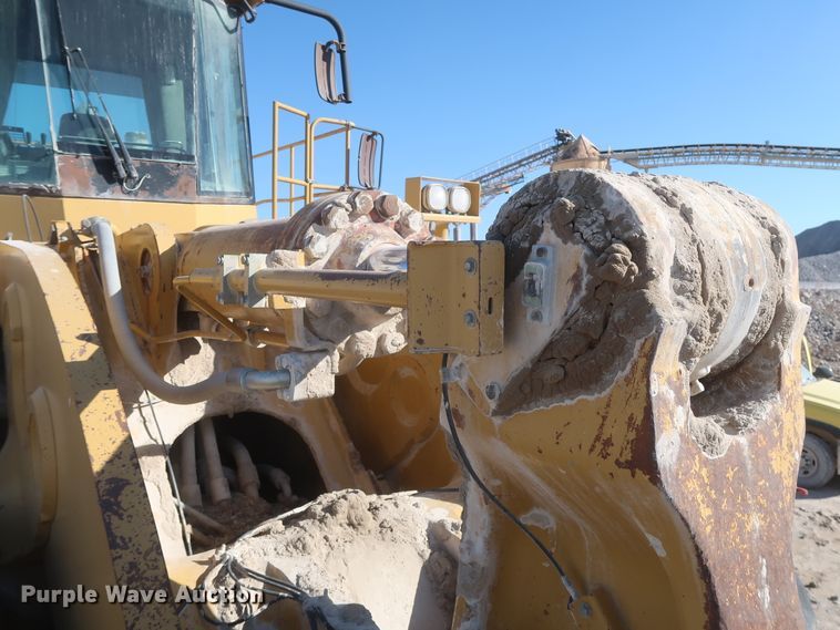 image for item DJ2270 2003 Caterpillar 990 Series II  wheel loader