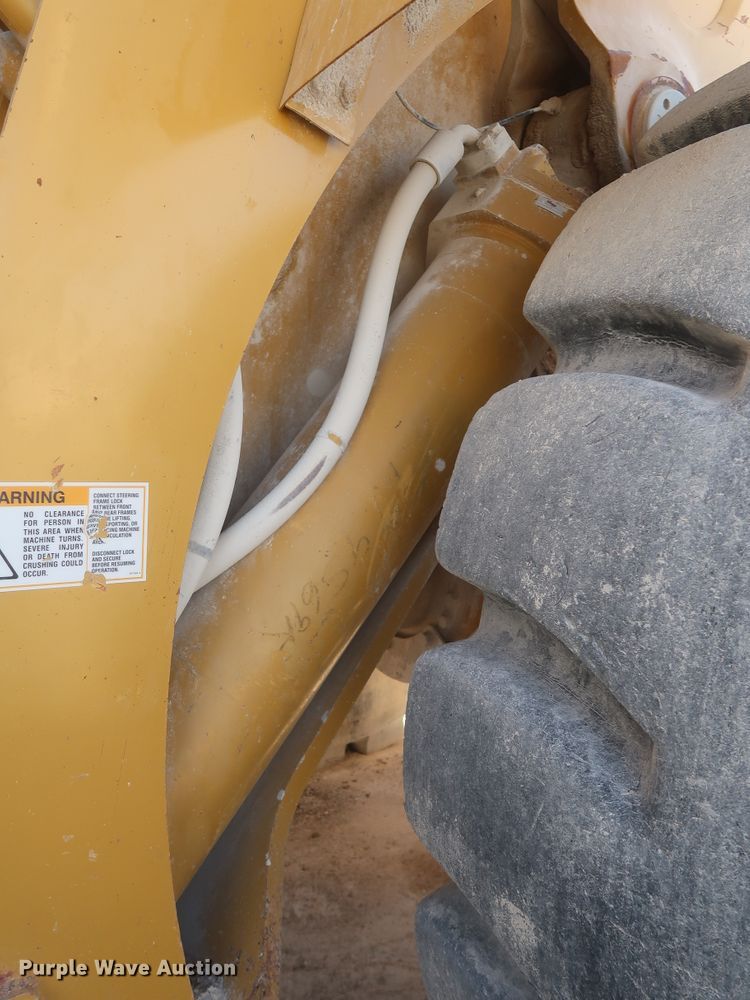 image for item DJ2270 2003 Caterpillar 990 Series II  wheel loader