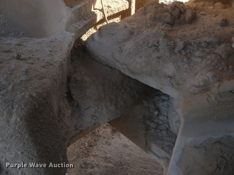 image for item DJ2270 2003 Caterpillar 990 Series II  wheel loader