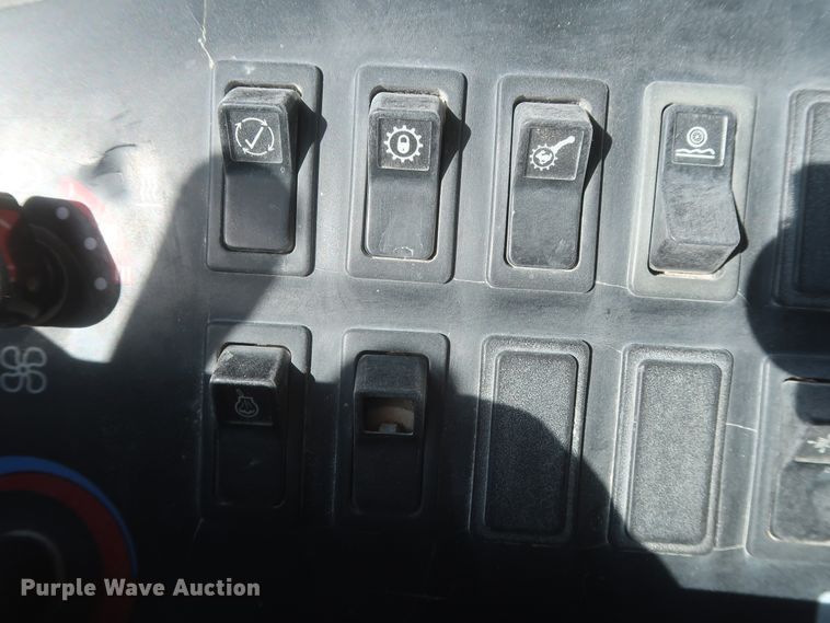 image for item DJ2270 2003 Caterpillar 990 Series II  wheel loader