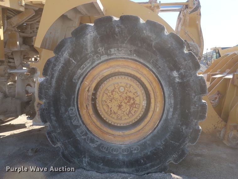 image for item DJ2270 2003 Caterpillar 990 Series II  wheel loader