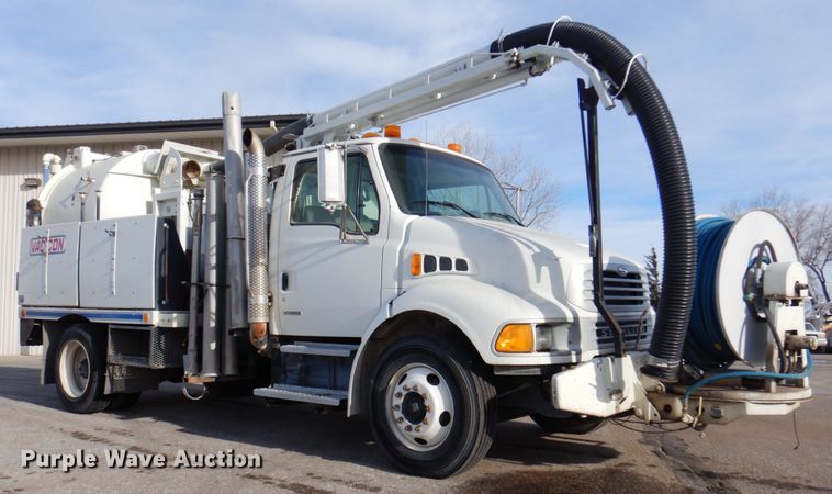 image for item DK8713 2002 Sterling Acterra M7500  sewer jetter truck