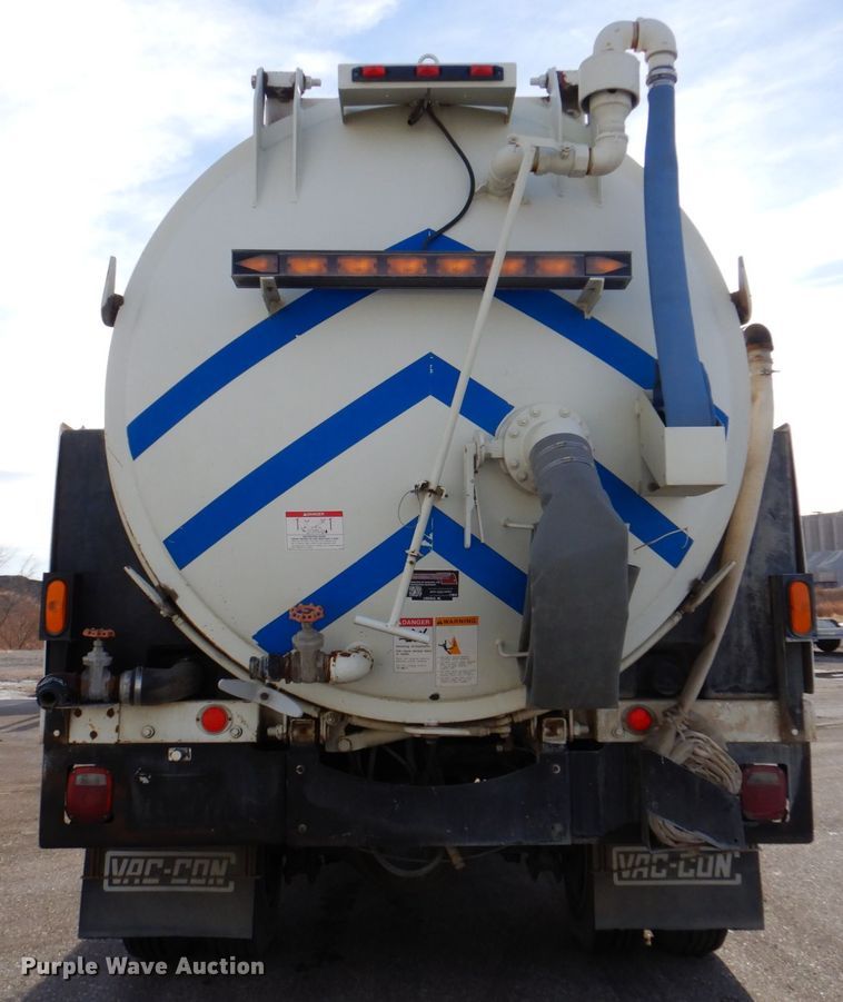 image for item DK8713 2002 Sterling Acterra M7500  sewer jetter truck