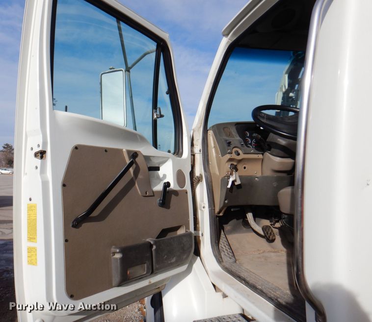 image for item DK8713 2002 Sterling Acterra M7500  sewer jetter truck