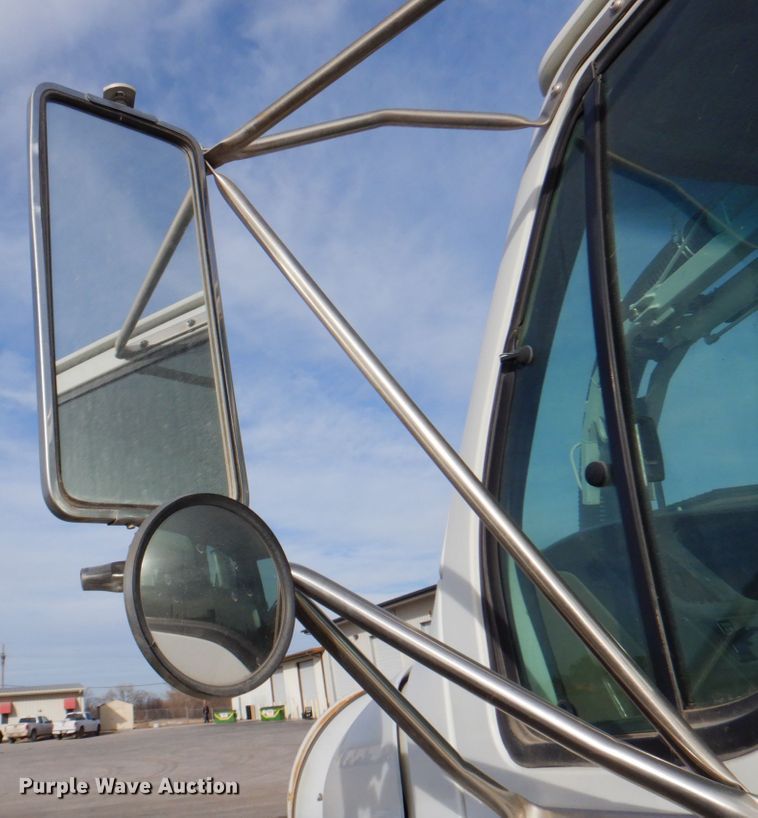 image for item DK8713 2002 Sterling Acterra M7500  sewer jetter truck