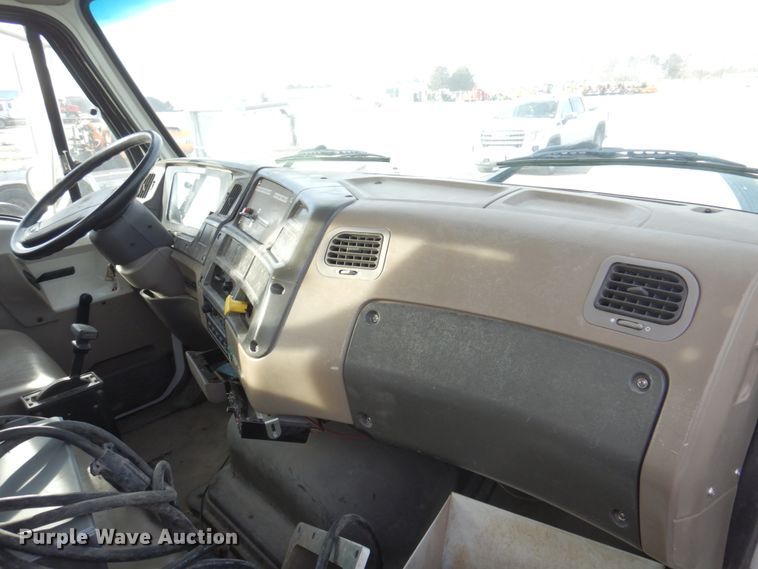 image for item DK8713 2002 Sterling Acterra M7500  sewer jetter truck