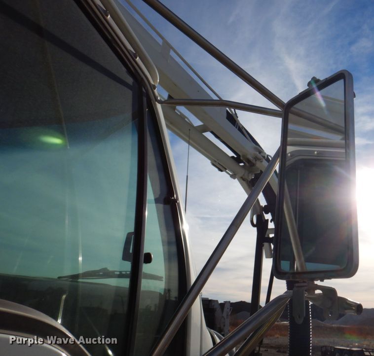 image for item DK8713 2002 Sterling Acterra M7500  sewer jetter truck