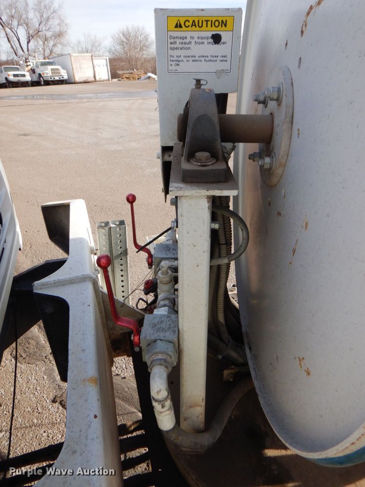 image for item DK8713 2002 Sterling Acterra M7500  sewer jetter truck