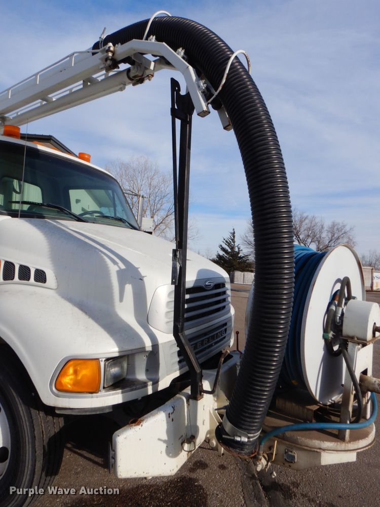 image for item DK8713 2002 Sterling Acterra M7500  sewer jetter truck