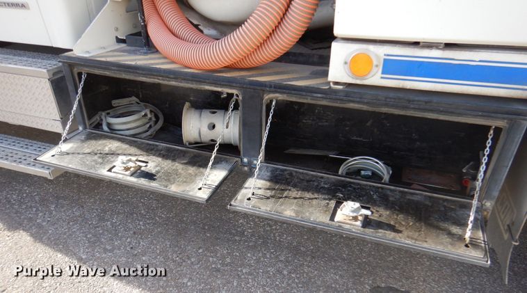 image for item DK8713 2002 Sterling Acterra M7500  sewer jetter truck