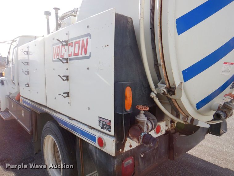 image for item DK8713 2002 Sterling Acterra M7500  sewer jetter truck