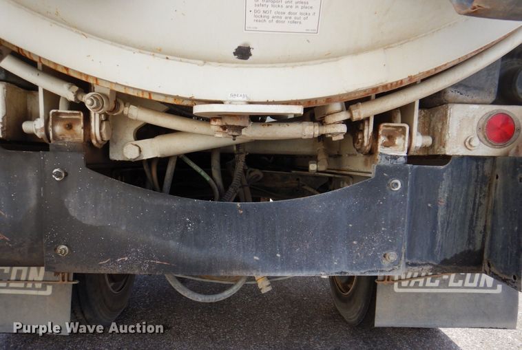 image for item DK8713 2002 Sterling Acterra M7500  sewer jetter truck