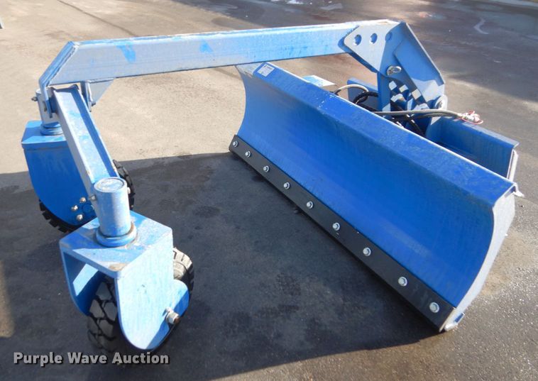 image for item DK8731 2021 TopCat SSSG72  skid steer grader