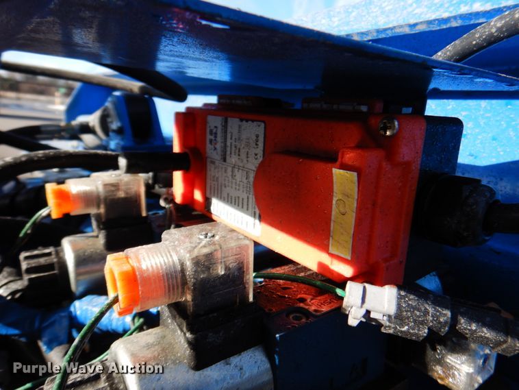 image for item DK8731 2021 TopCat SSSG72  skid steer grader