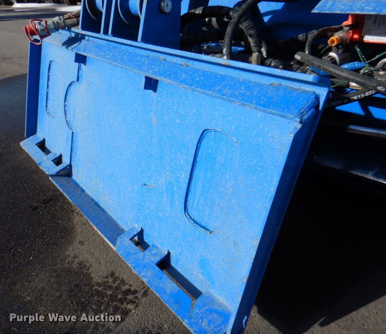 image for item DK8731 2021 TopCat SSSG72  skid steer grader