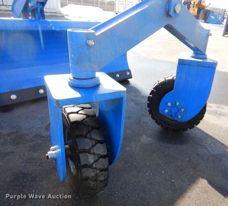 image for item DK8731 2021 TopCat SSSG72  skid steer grader