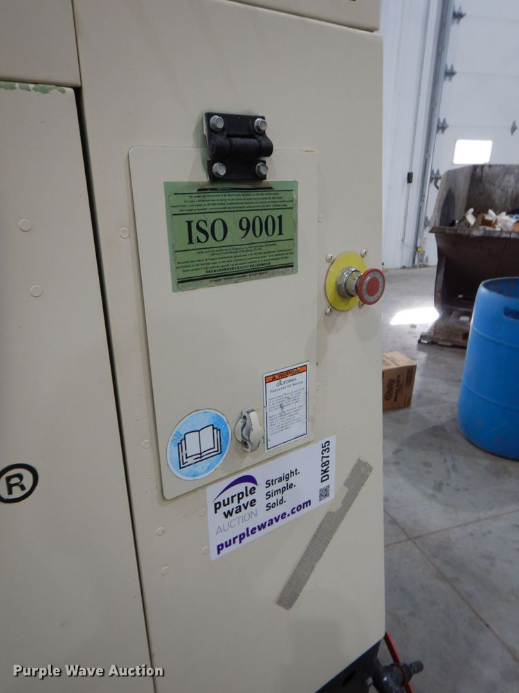 image for item DK8735 2013 Sullair 375CHAFDPQCA4  air compressor