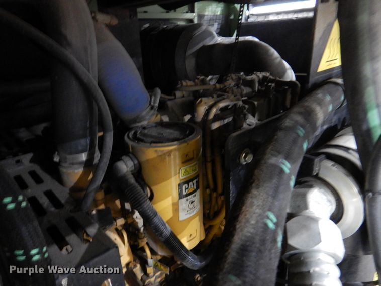 image for item DK8735 2013 Sullair 375CHAFDPQCA4  air compressor